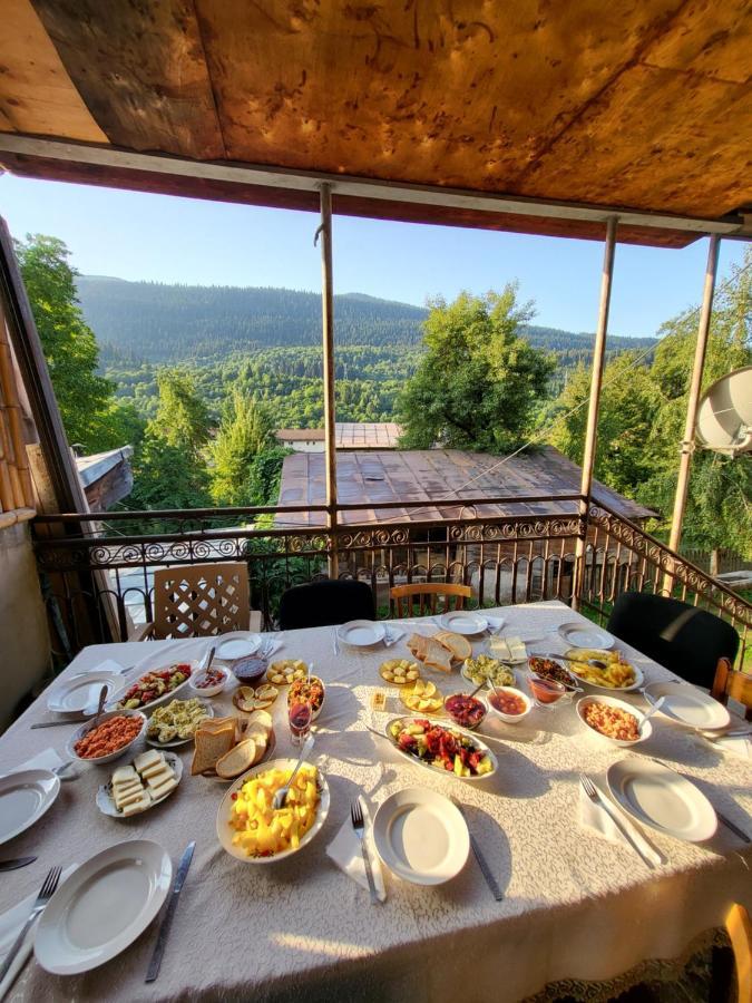 Guesthouse Mabu - 4 Newly Built Rooms In The Heart Of Mestia Buitenkant foto
