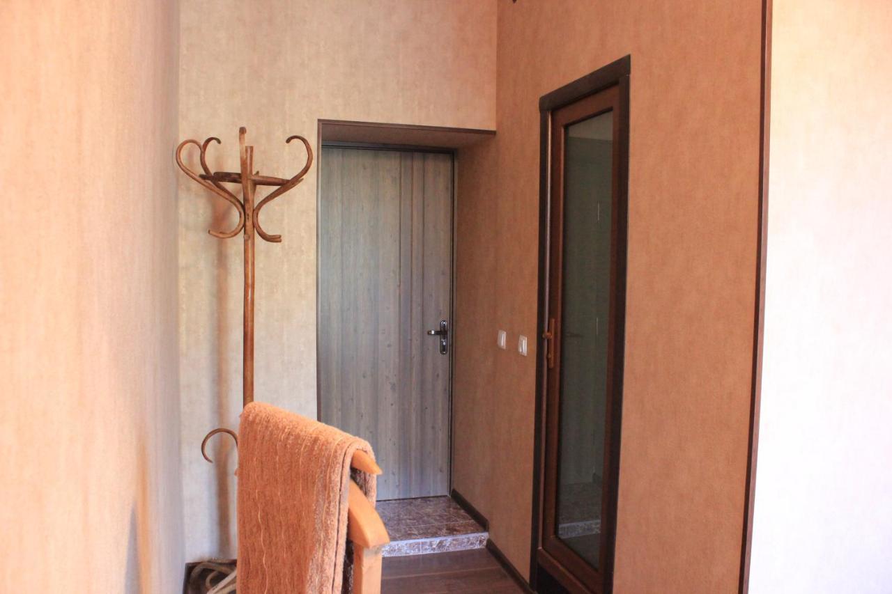Guesthouse Mabu - 4 Newly Built Rooms In The Heart Of Mestia Buitenkant foto